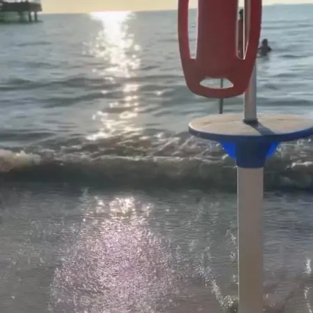 Reni Hotel Golem (Tirana)